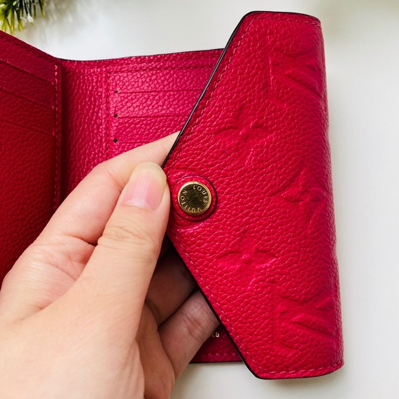 Louis Vuitton Victorine Wallet - Picture 4 of 9